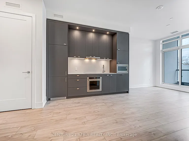 858 Dupont St #207 — Photo 10