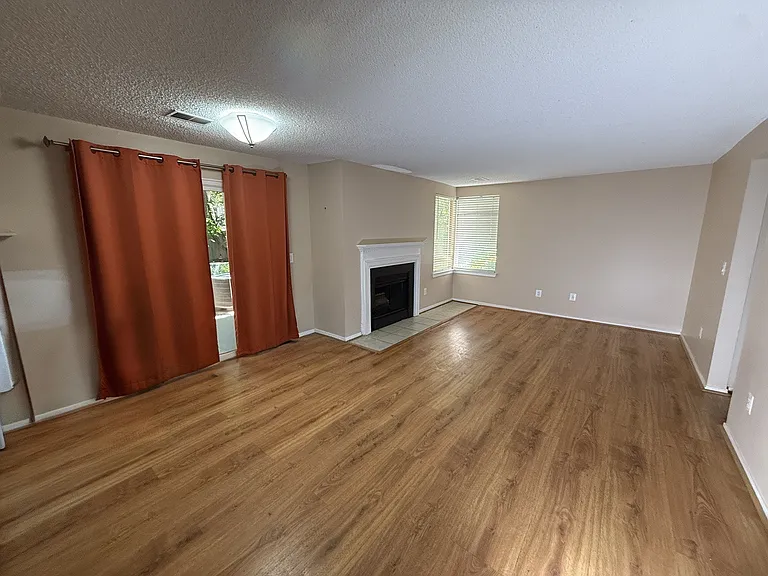 11709 Summerchase Cir #C — Photo 10