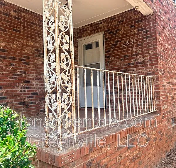 293 Dogwood Club Rd — Photo 1