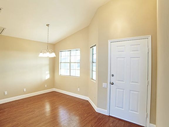 2nd image of 2111 NE 28th St