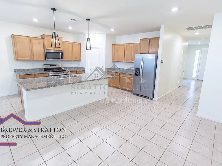 12660 W State Ct — Photo 18
