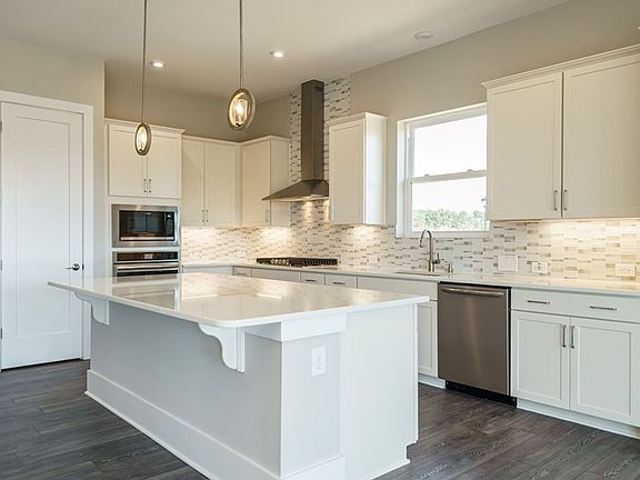 The Ravenridge - Kitchen