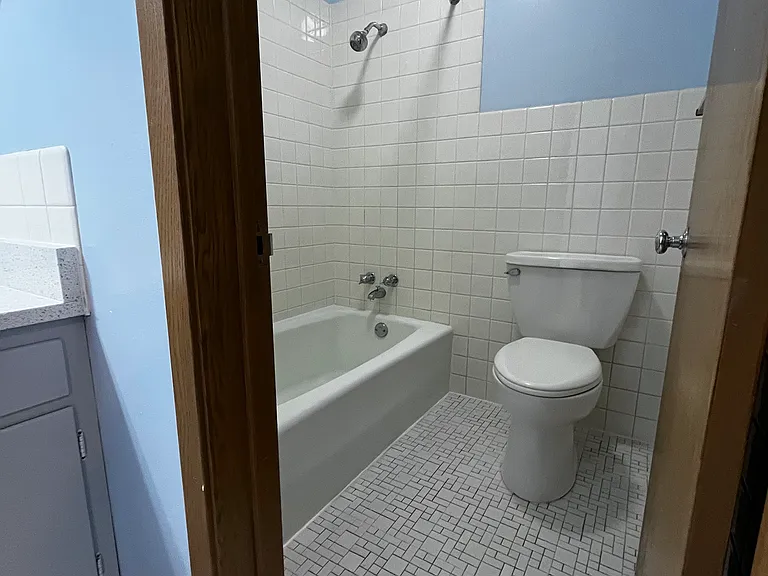 6838 W North Ave #2B — Photo 30