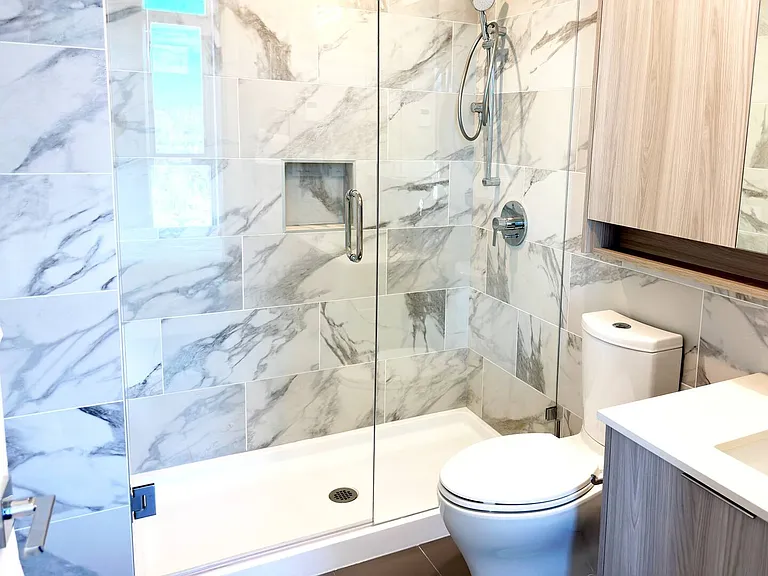 901 Lougheed Hwy #2103 — Photo 12