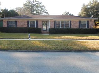 943 Acapulco Rd, Jacksonville, FL 32216