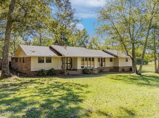 96 Pinecrest Dr, Jackson, TN 38301