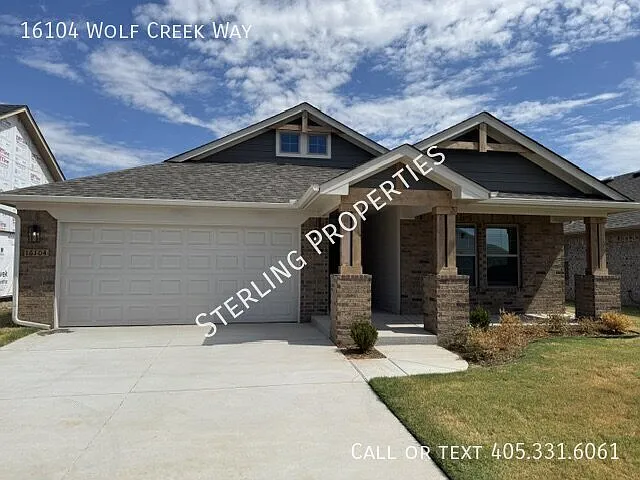 3 bed, 1295 sqft, $1,750 — Photo 1