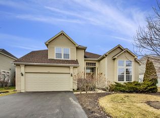 706 Masters Ln, Riverwoods, IL 60015