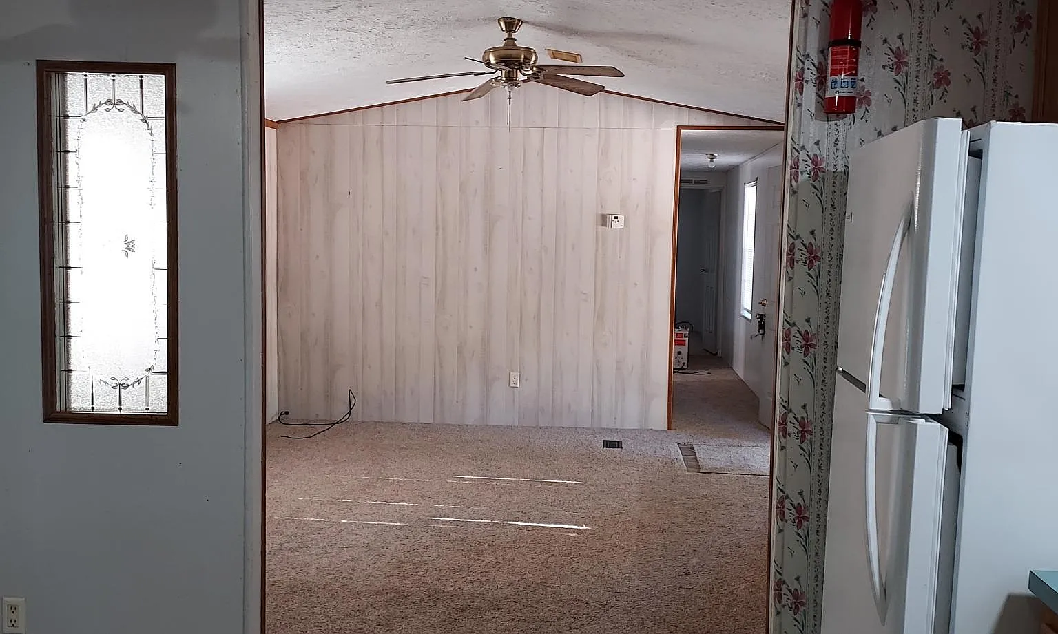 3 bed, 1280 sqft, $1,550 — Photo 4