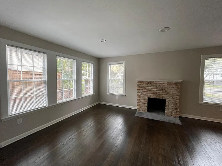 1881 San Marco Blvd #DOWNSTAIRS — Photo 5
