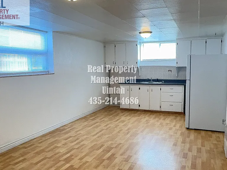 145 W 100 N — Photo 17