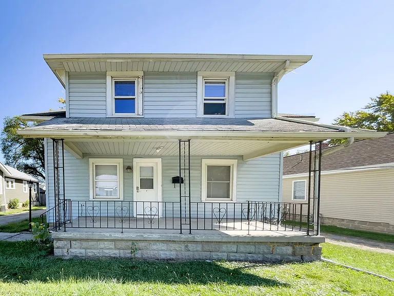 210 S Nichols Ave — Photo 33