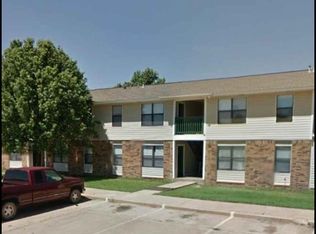 716 S County Line Rd UNIT 1, Geary, OK 73040