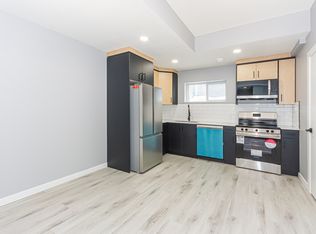 11547 Saint Albert Trl NW Basement 13027, Edmonton, AB T5M 3L4