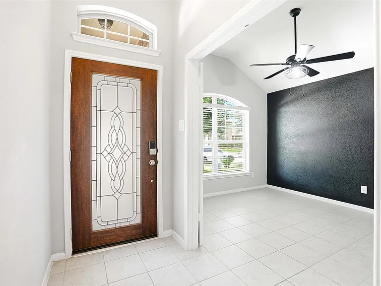3718 Logandale Ridge Ln — Photo 3
