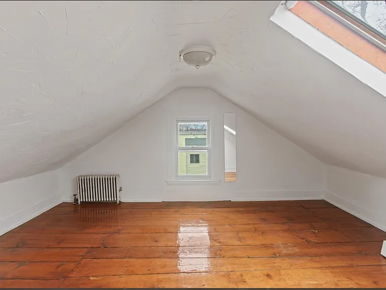 9 Wyatt St #9 — Photo 1