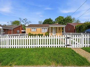 345 Roosevelt Ave, Mc Kees Rocks, PA 15136