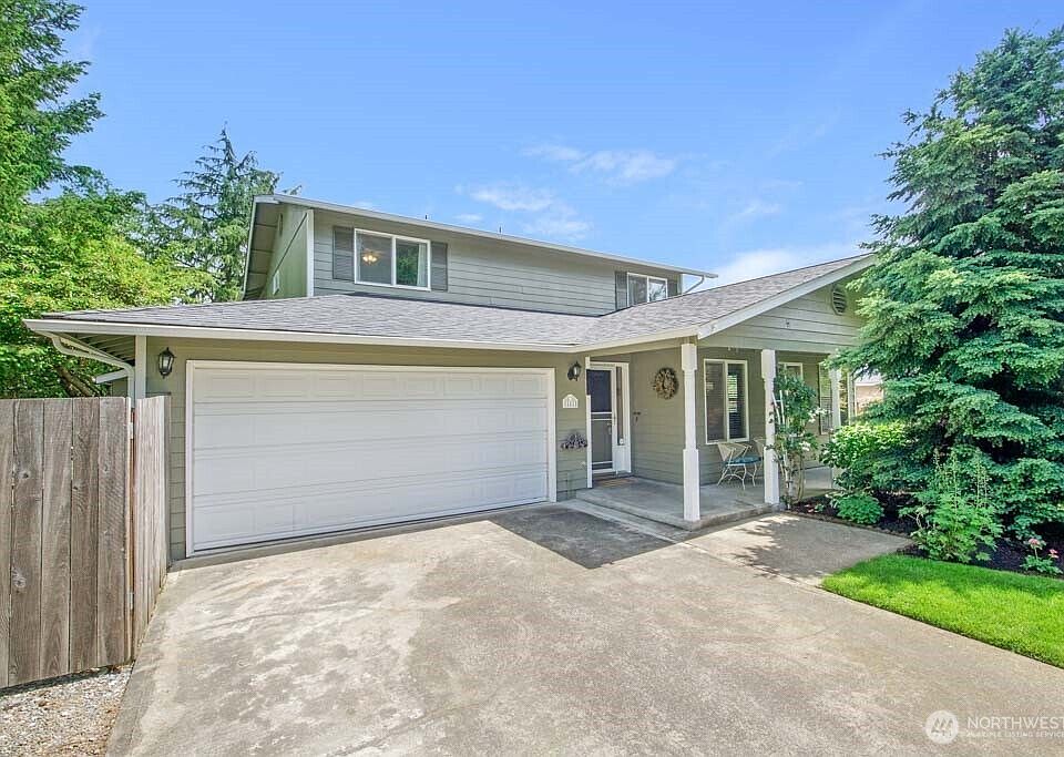 1st image of 11615 132nd Avenue Ct E