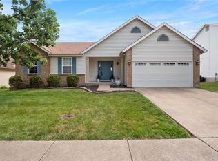 14419 Williamsburg Manor Dr, Florissant, MO