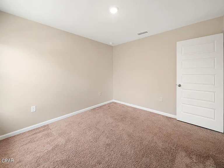 5817 Viking Way — Photo 15