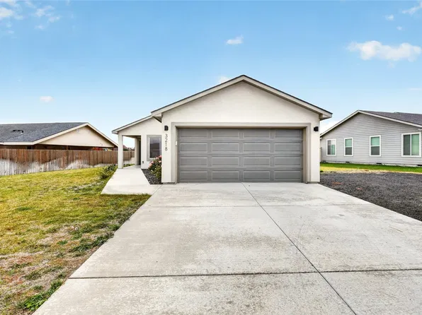 3218 E Helena Street, Pasco, WA 99301
