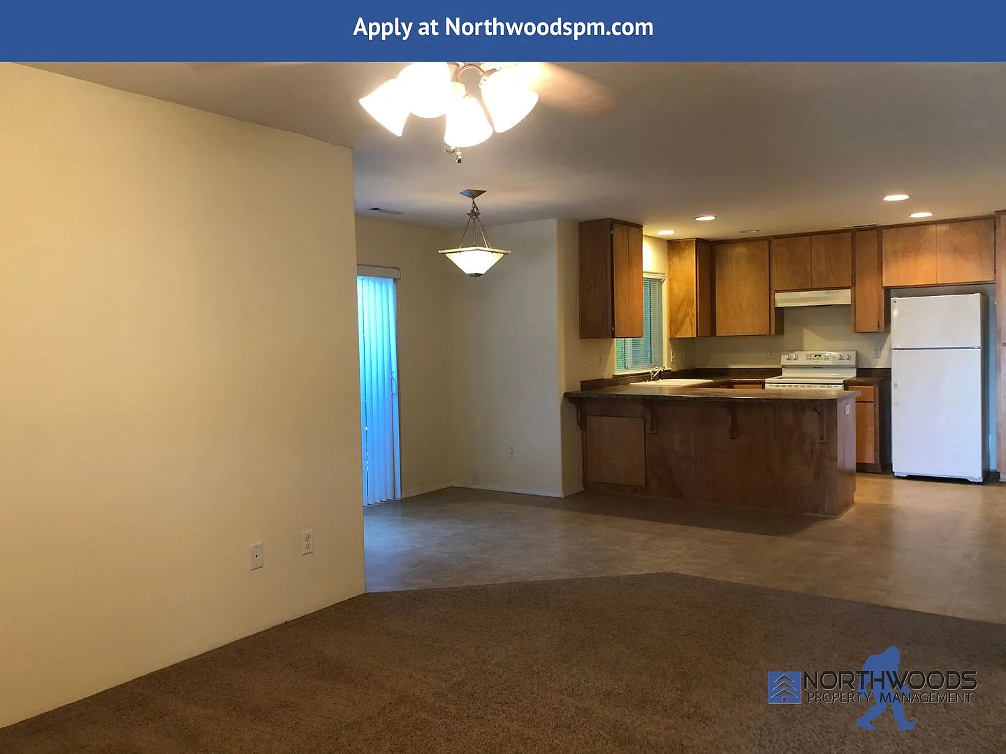 3150 Forest Hills Dr APT A photo 1