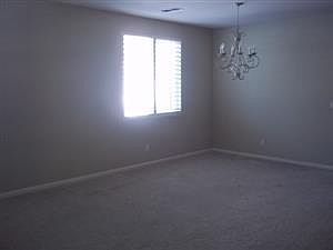 5th image of 2573 Starling Ln