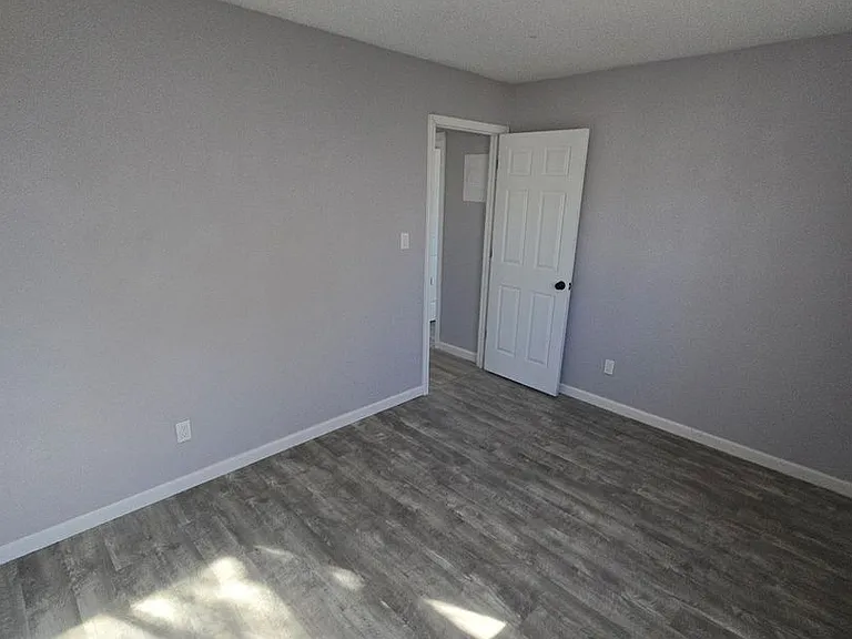 3299 Lombardy Ln #A — Photo 10
