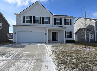 6948 Sablecliff Way, Brownsburg, IN 46112