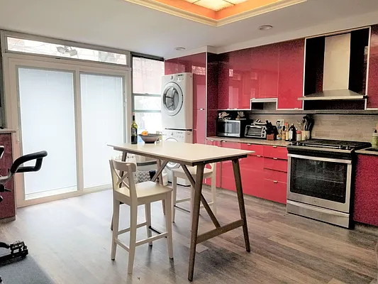 Rented by Brooklyn Heights Real Estate Inc | media 7