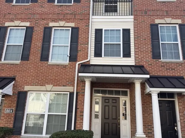 4416 Driftwood Dr, Philadelphia, PA 19129