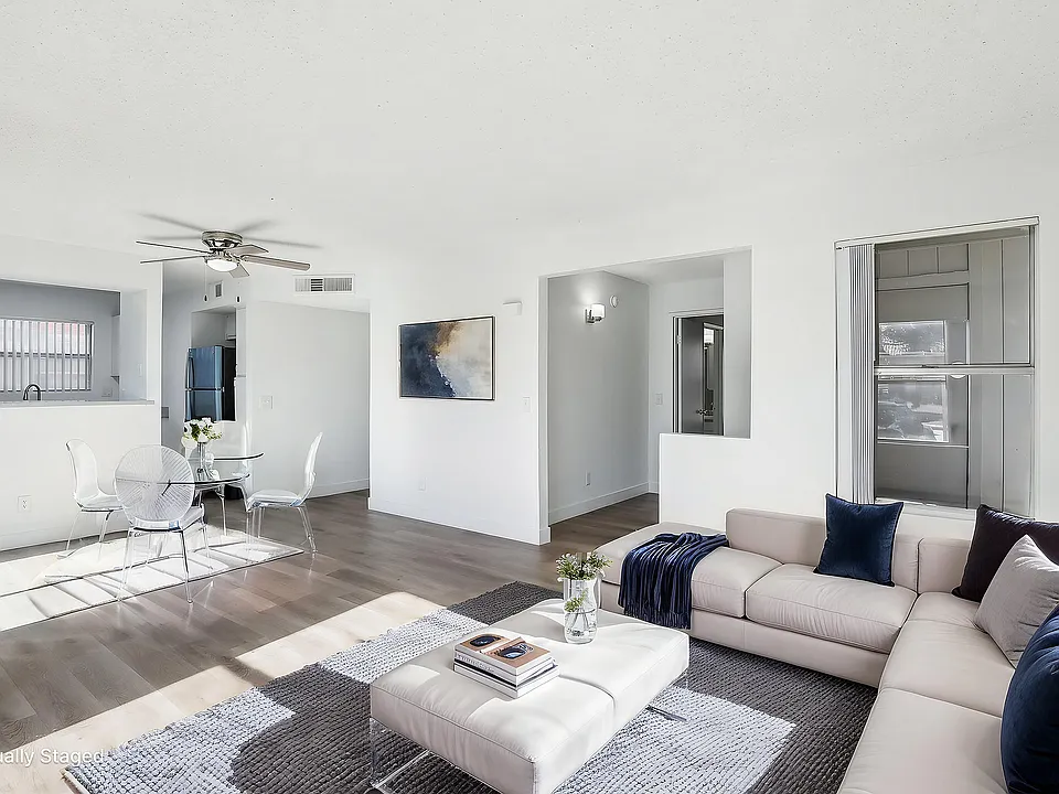 Amber Ridge_Apartments_VirtuallyStaged_6