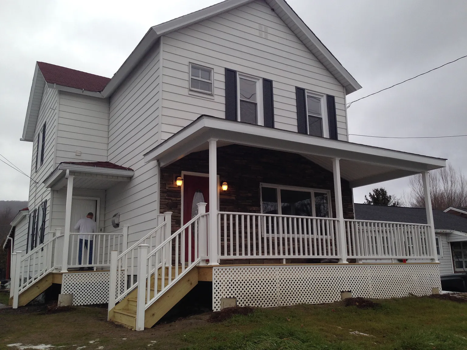 525 Jefferson Ave photo 1
