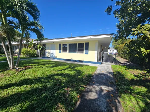 1945 NE 171st St #1, Miami, FL 33162