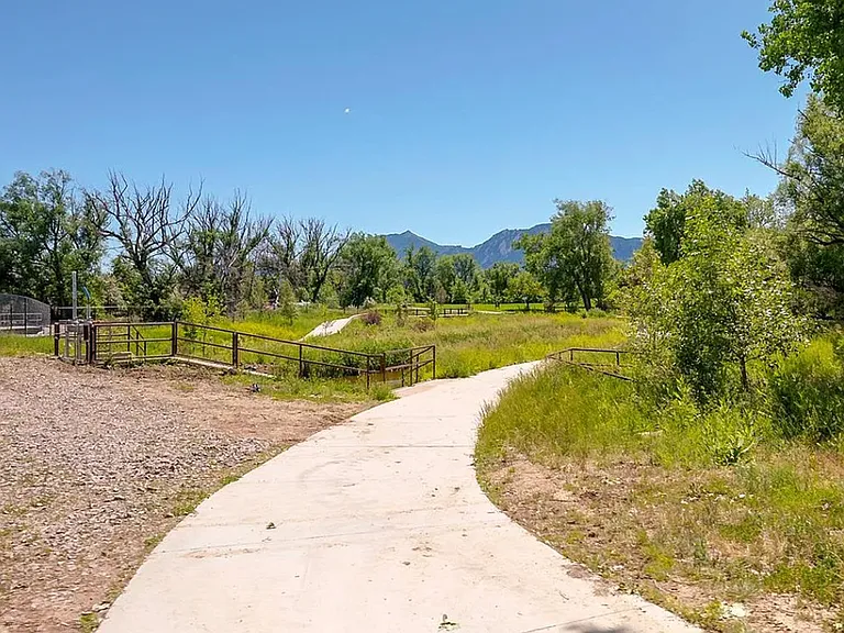 3395 Talisman Ct #C — Photo 16