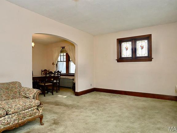 3rd image of 6274 Hoffman Ave