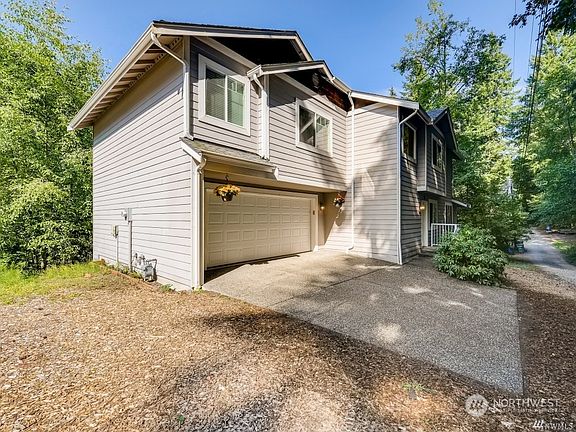 2nd image of 7804 NE 140th St
