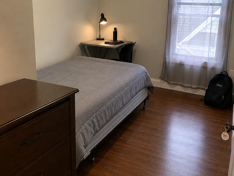 114 Ferris Pl #1 — Photo 26