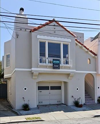 4th image of 1133 Cayuga Ave