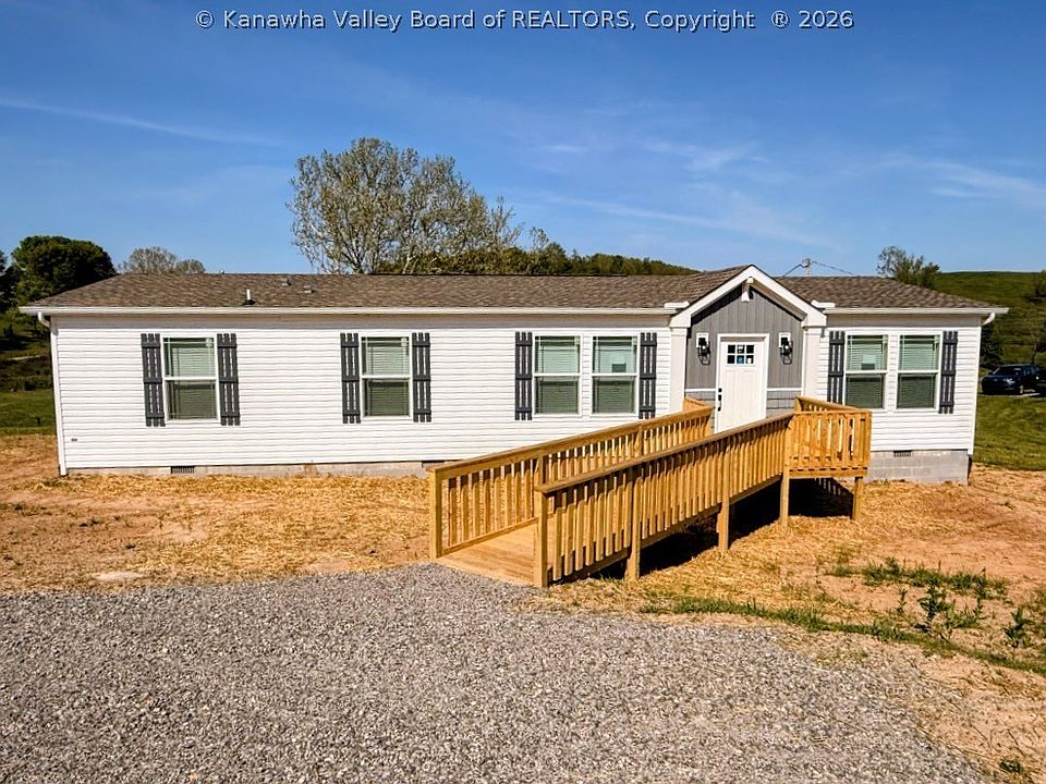 1st image of 116 Carlee Dr