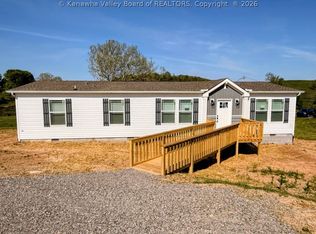 116 Carlee Dr, Pt Pleasant, WV 25550
