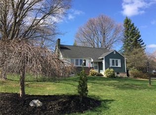 300 Highridge Dr, Syracuse, NY 13215