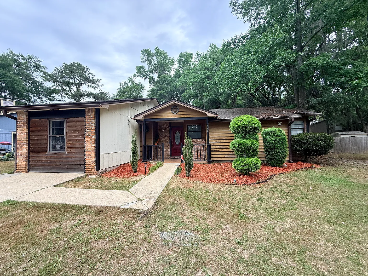 4 bed, 1356 sqft, $1,800 — Photo 3