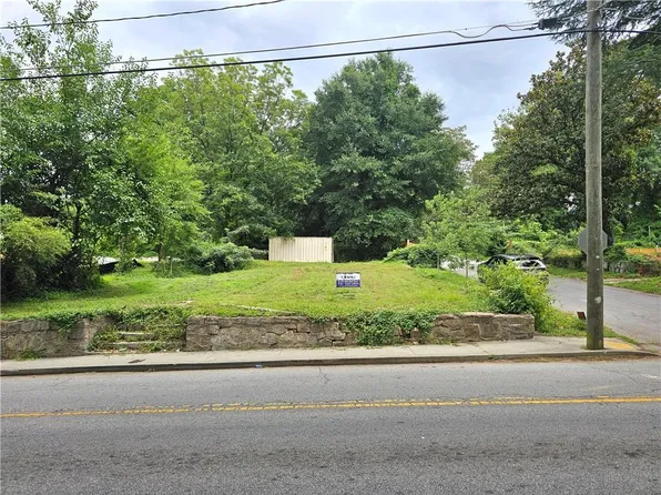547 Chappell Rd NW #12, Atlanta, GA 30318