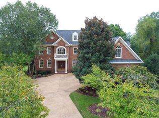 9067 Tower House Pl, Alexandria, VA 22308