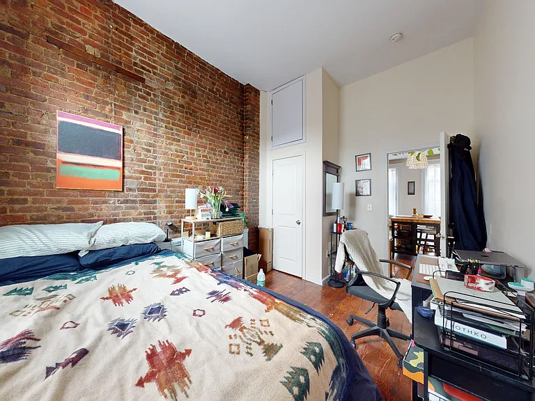 148 Herkimer St #4 — Photo 3