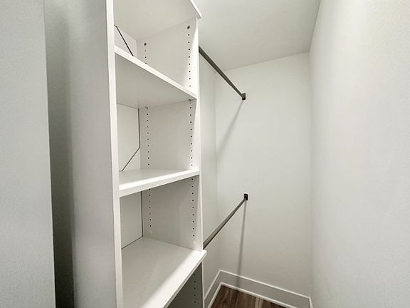 5th image of 3837 Wallace St #6