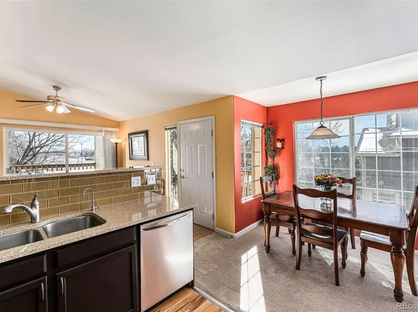 5405 S Dover Street Bldg 20 #201, Denver, CO 80123