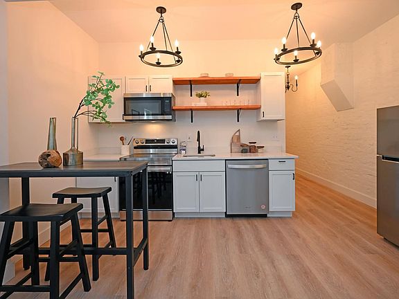 2nd image of 702 Wayne St #1
