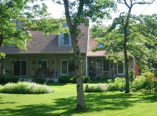 35 Bridle Path Rd, Oak Bluffs, MA 02557